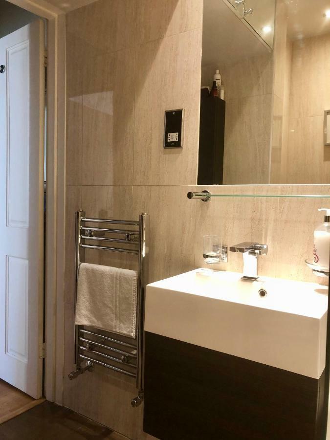 Luxury Apartment In Central London, Mida Vale Dış mekan fotoğraf
